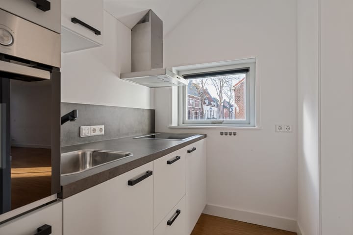 Foto 8 van Voorstraat 7