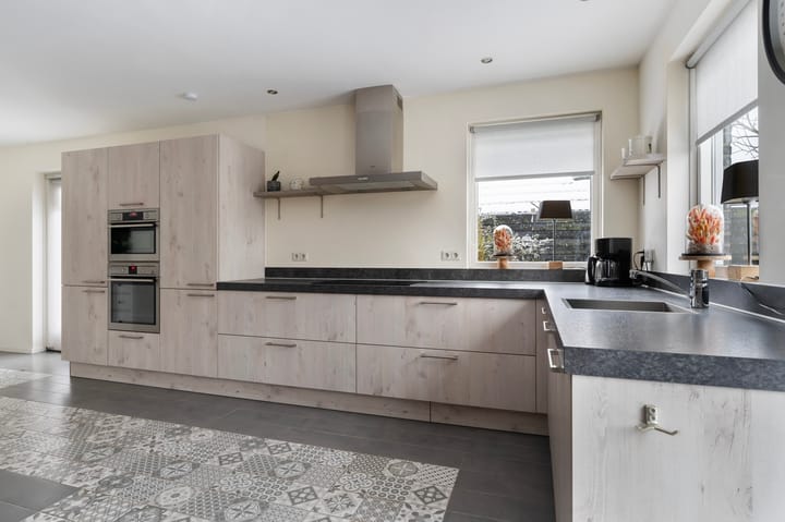 Foto 14 van Roosdomsweg 20