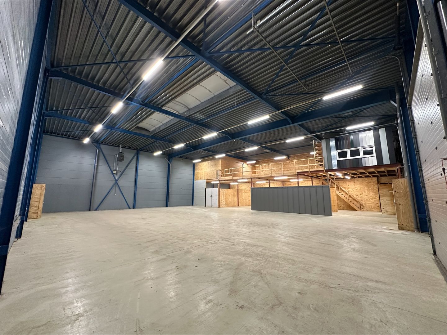 View photo 4 of Solvayweg 13