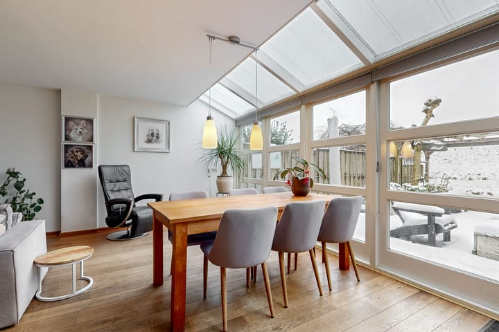 Foto 6 van Ruth Firststraat 3