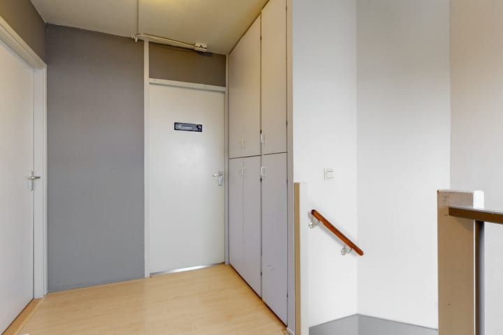 Foto 27 van Ruth Firststraat 3