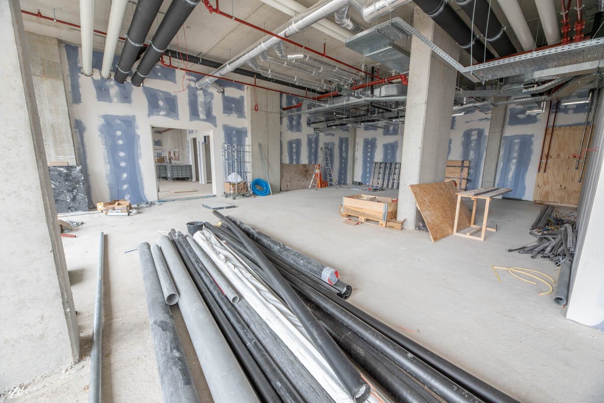 Bekijk foto 5 van K.P. van der Mandelelaan 134