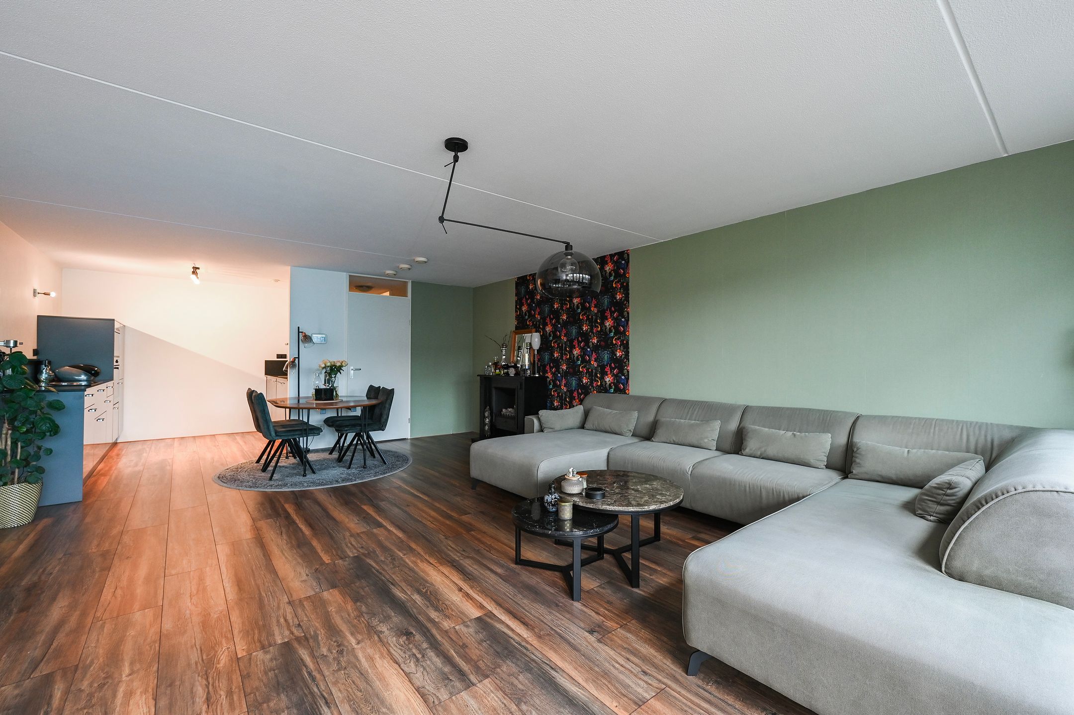 Photo 12 of Zwartsluisstraat 115