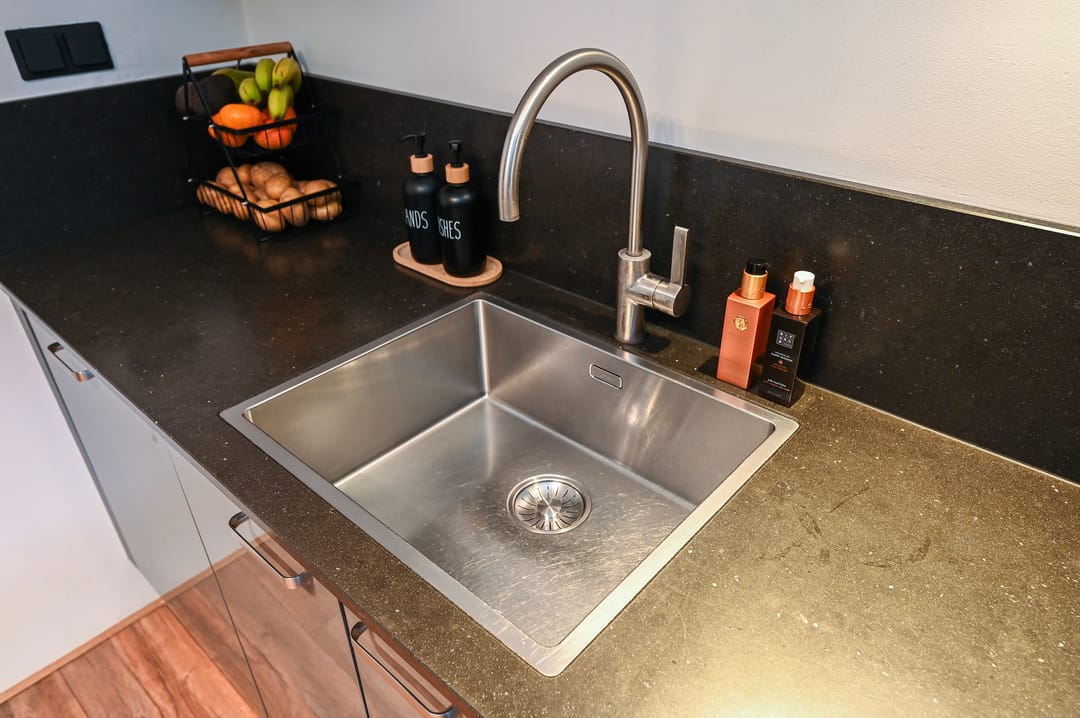 Photo 17 of Zwartsluisstraat 115