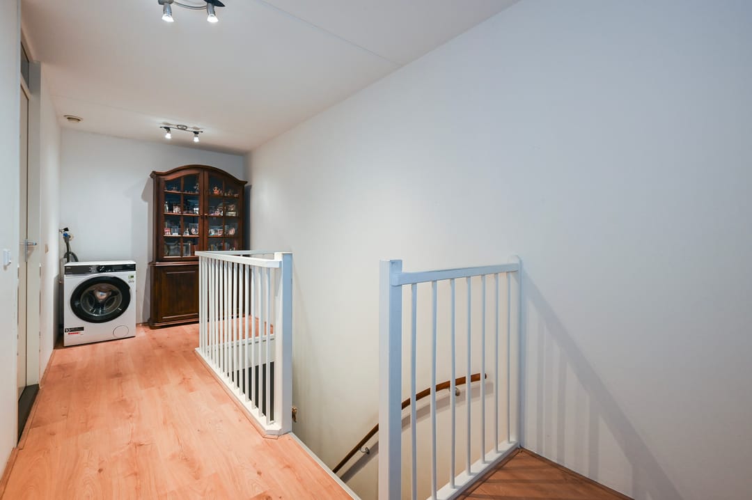 Photo 23 of Zwartsluisstraat 115