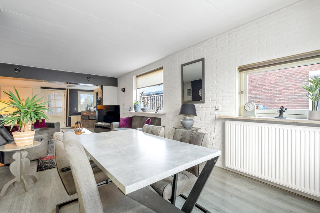 Photo 7 of van Limburg Stirumstraat 26