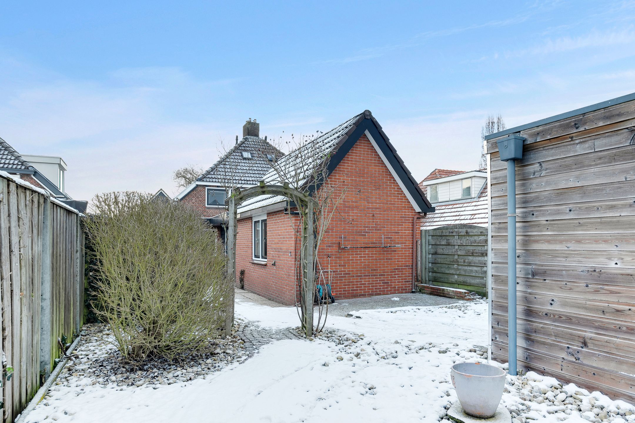 Photo 24 of van Limburg Stirumstraat 26