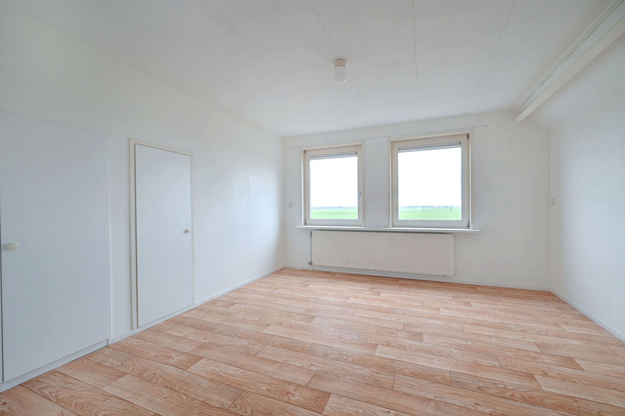 Foto 24 van Zuideinde 51-A