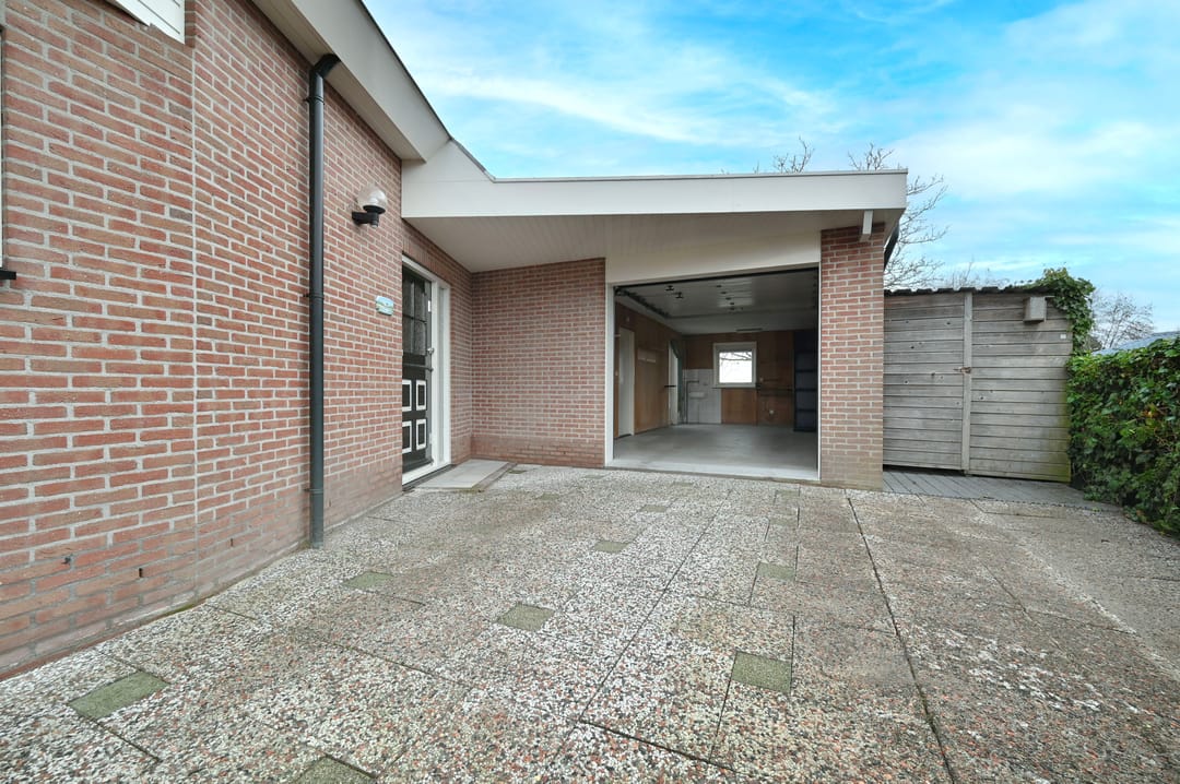 Foto 28 van Zuideinde 51-A