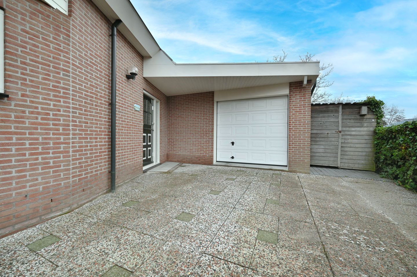 Foto 29 van Zuideinde 51-A