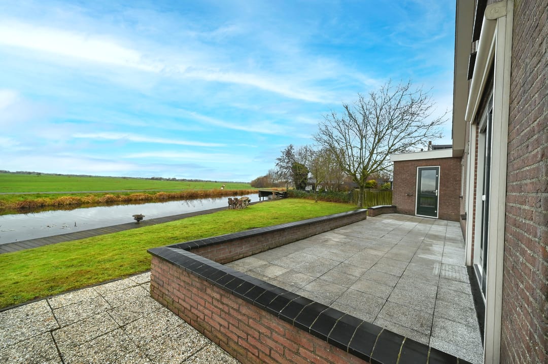 Foto 32 van Zuideinde 51-A