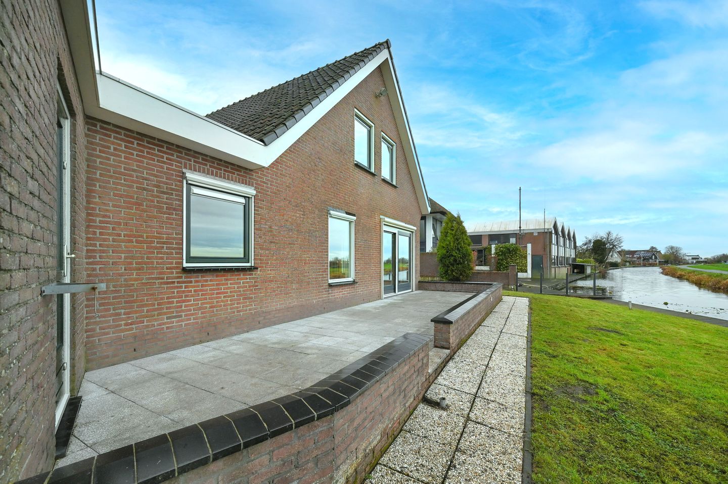 Foto 34 van Zuideinde 51-A