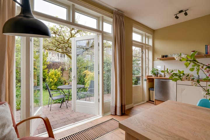 Foto 3 van Van Humboldtstraat 97