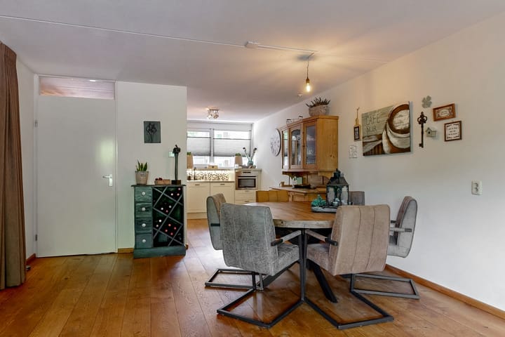 Foto 5 van Le Bron de Vexelastraat 30