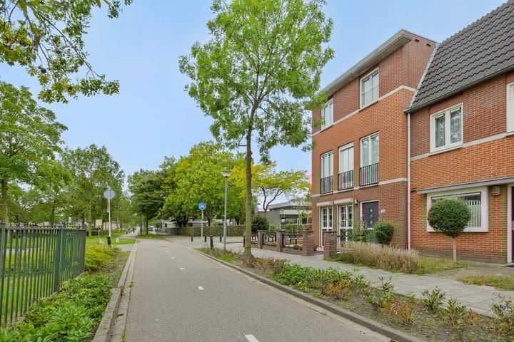 Foto 37 van Hengmeng 100