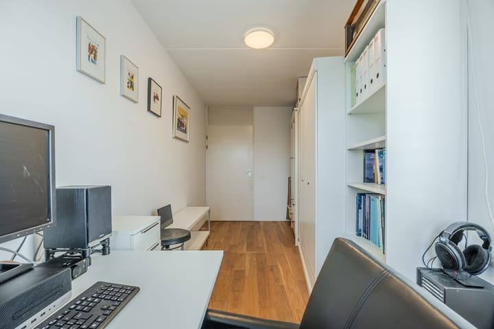 Foto 30 van Kazernestraat 67