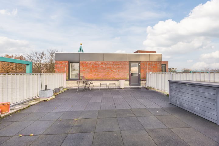 Foto 45 van Kazernestraat 67