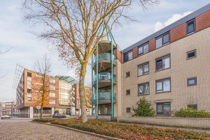 Foto 51 van Kazernestraat 67