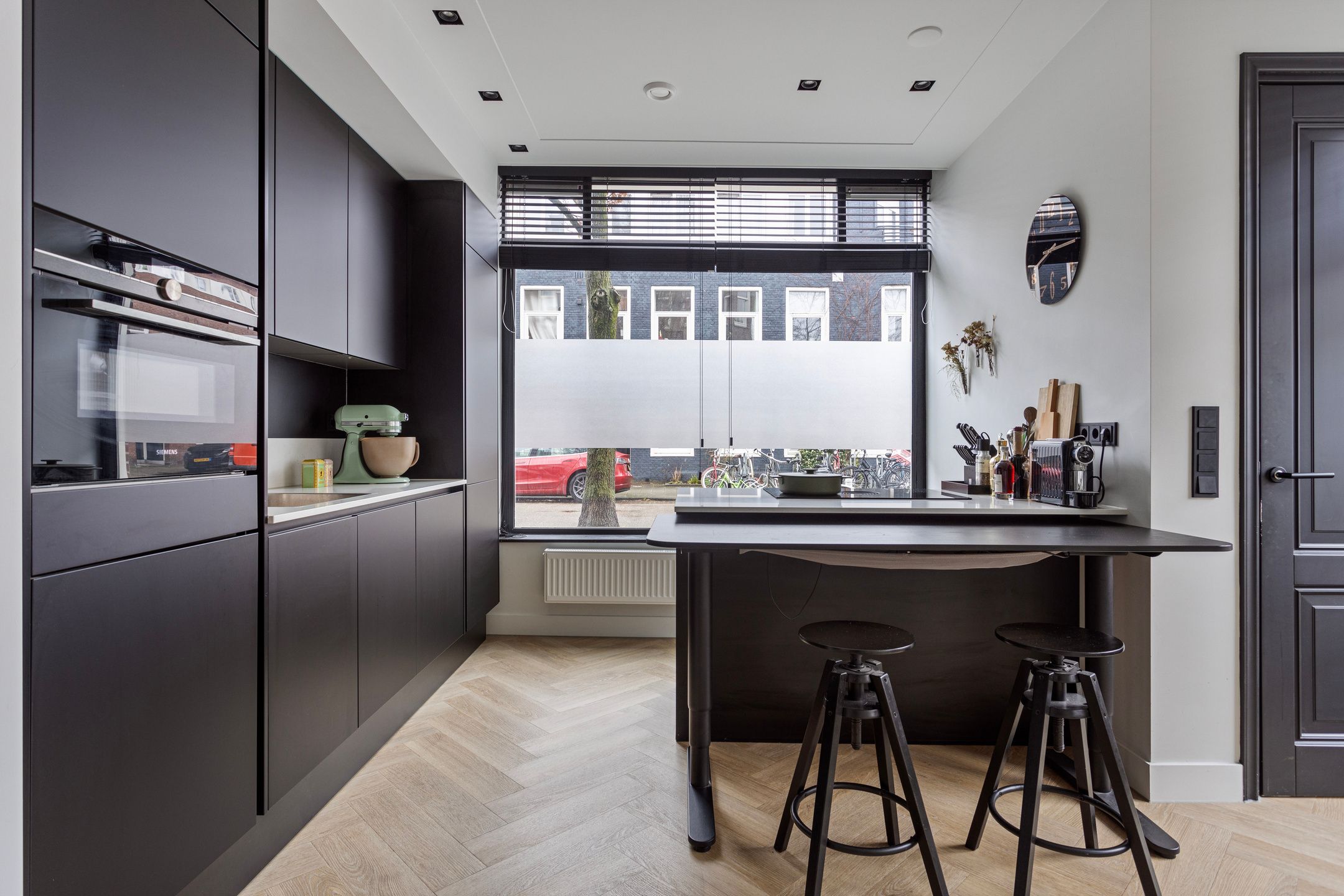 Foto 12 van Cornelis Drebbelstraat 12-H