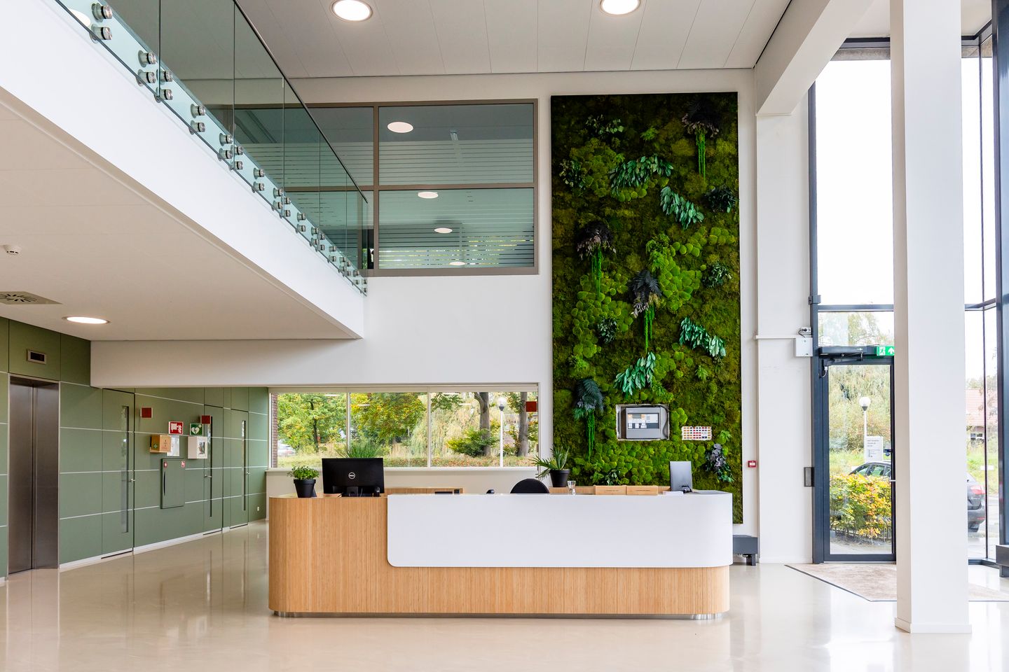 View photo 4 of Fauststraat 3