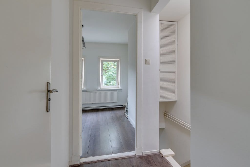 Photo 24 of Singelstraat 11