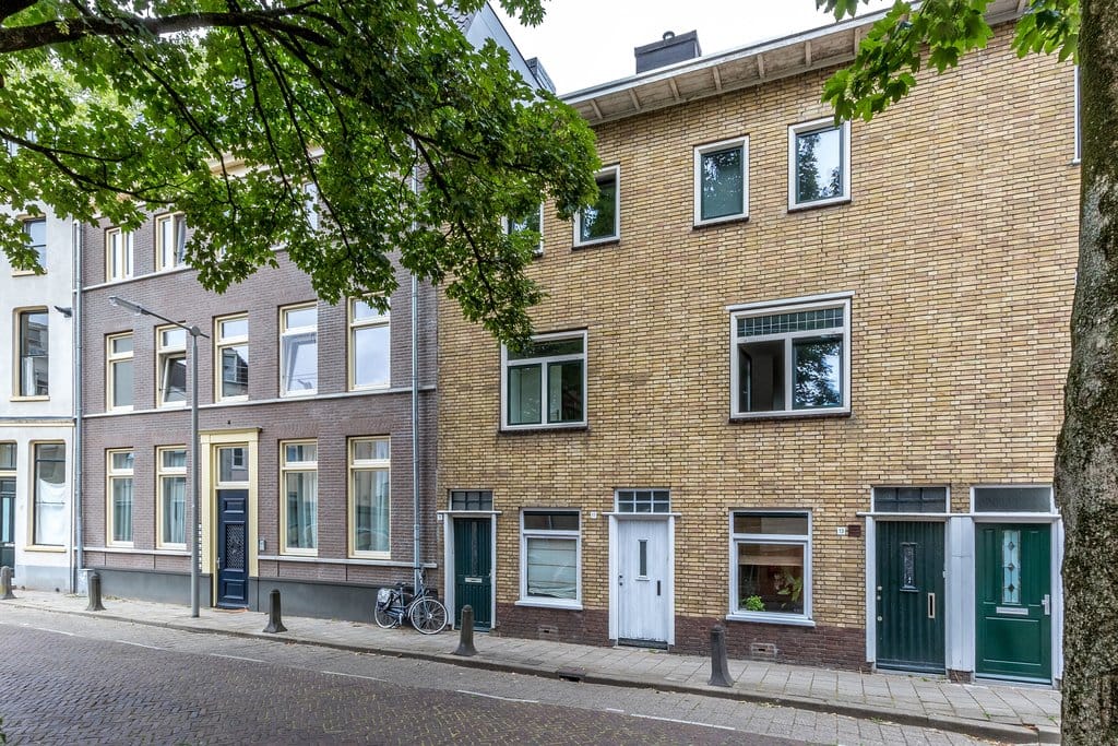 Photo 28 of Singelstraat 11