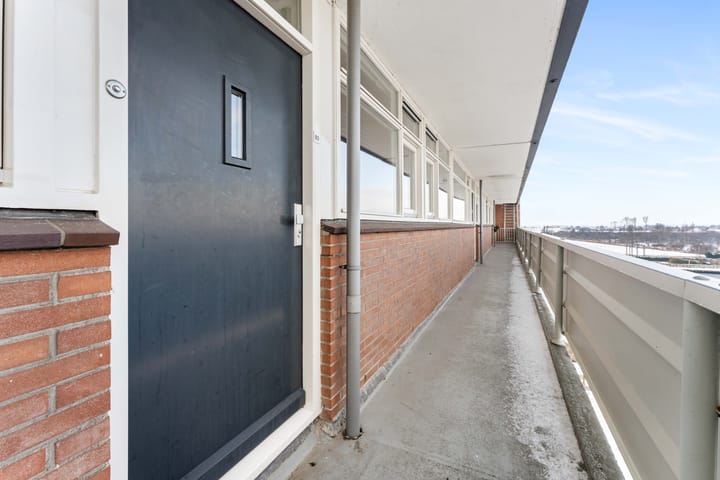 Foto 7 van Titus Brandsmastraat 93