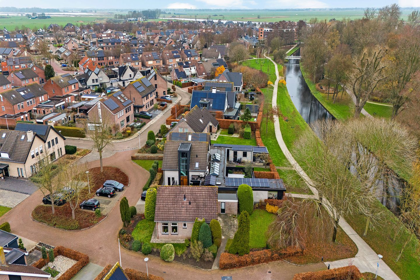 Photo 4 of Lisdodde 40