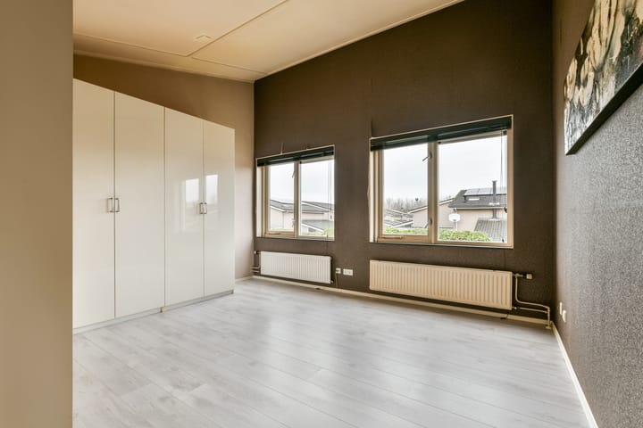 Foto 20 van Maurice Chevalierstraat 15