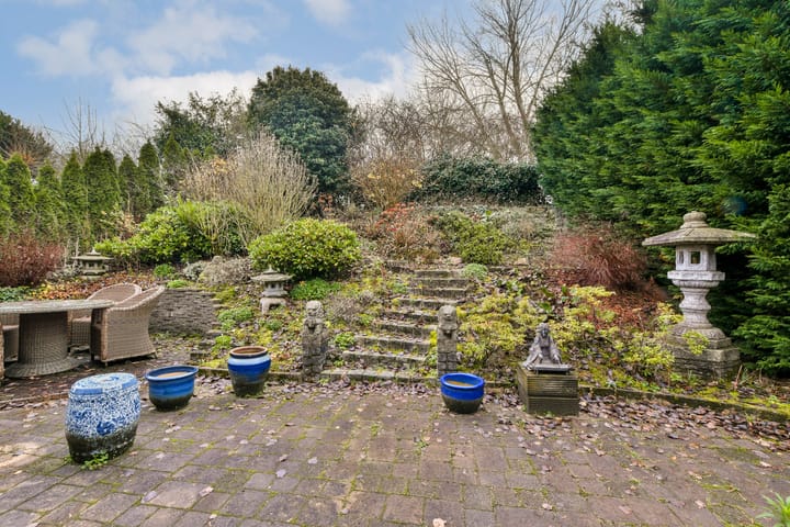 Foto 36 van Maurice Chevalierstraat 15