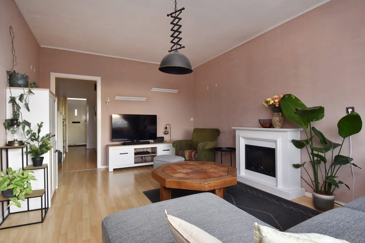 Foto 7 van Leyweg 38-B