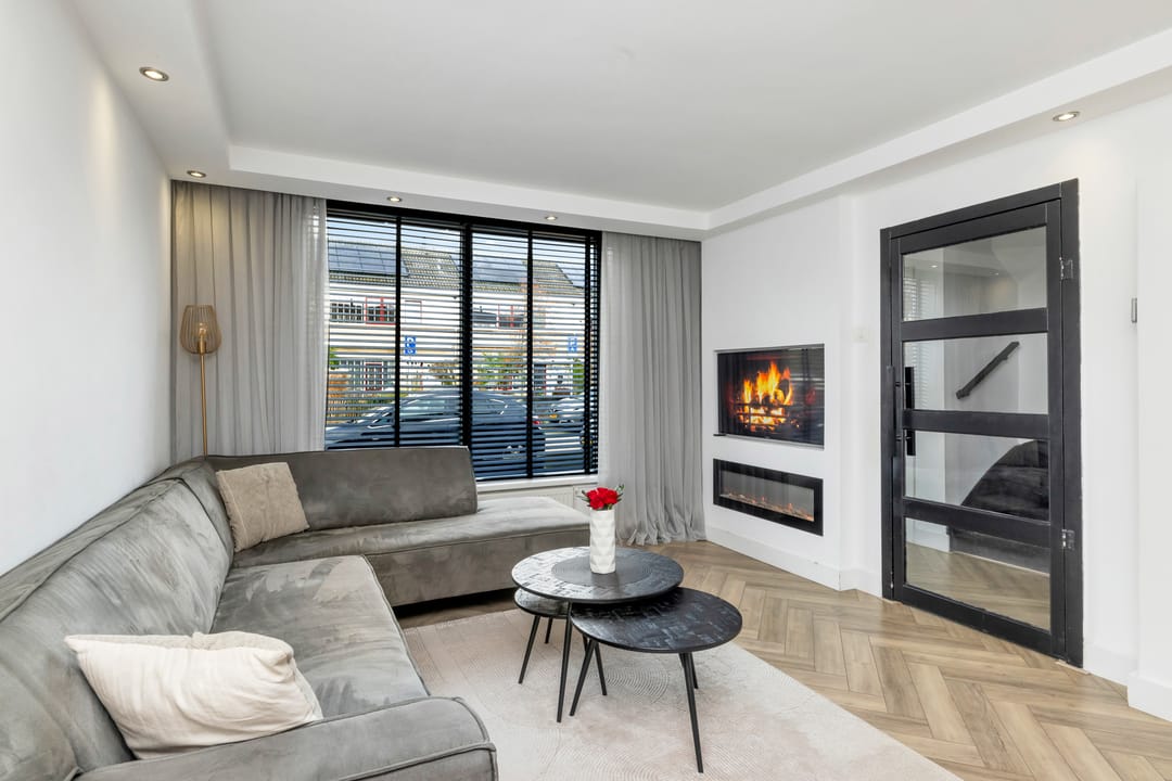 Photo 7 of Spaarnestraat 1-A