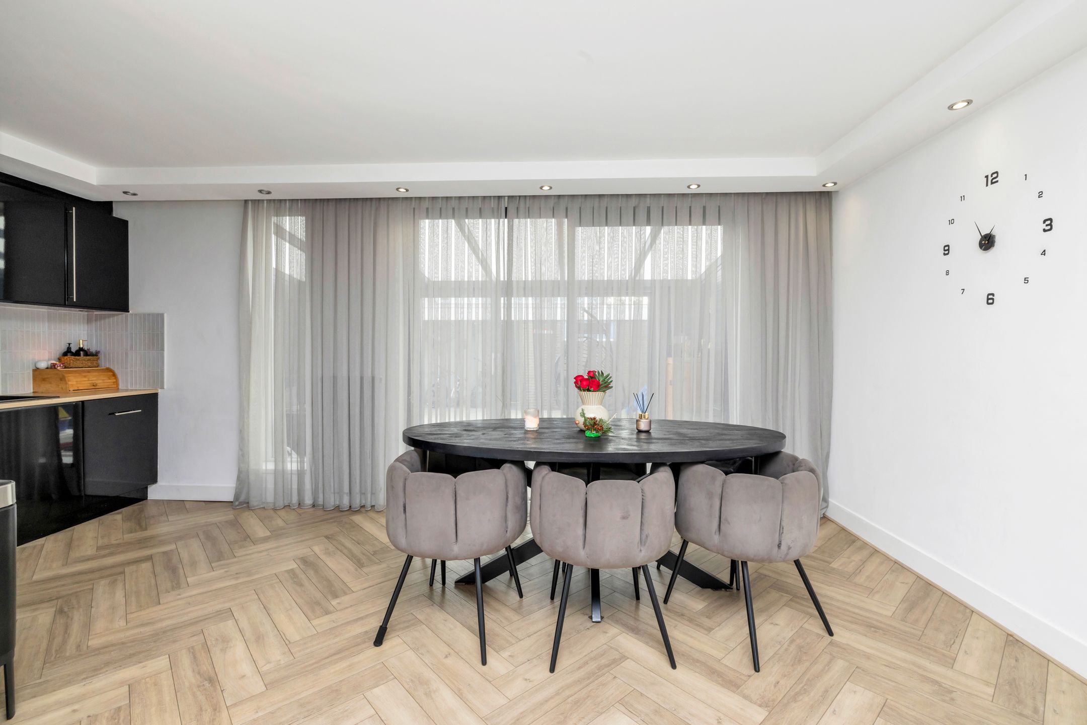 Photo 12 of Spaarnestraat 1-A