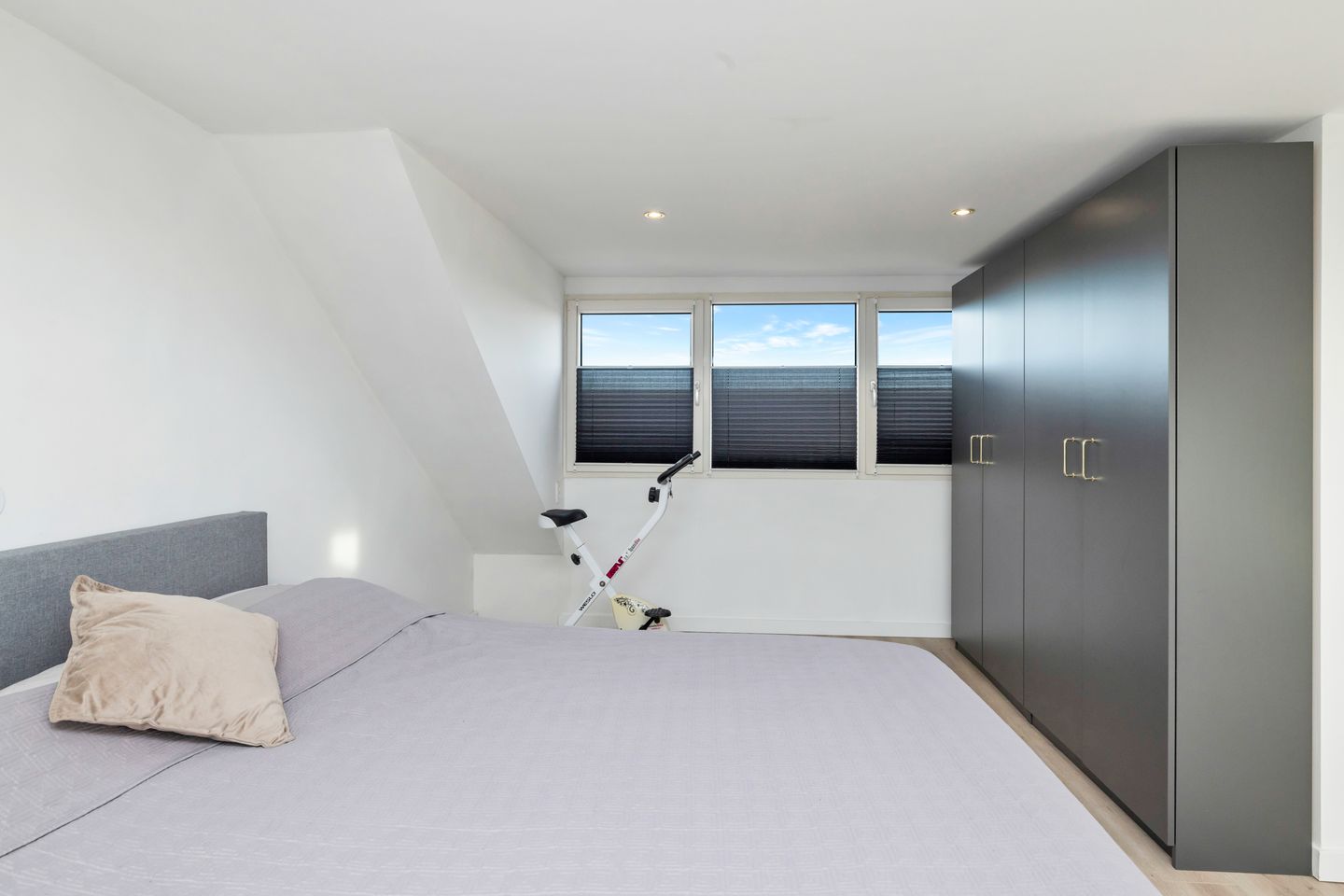 Photo 25 of Spaarnestraat 1-A