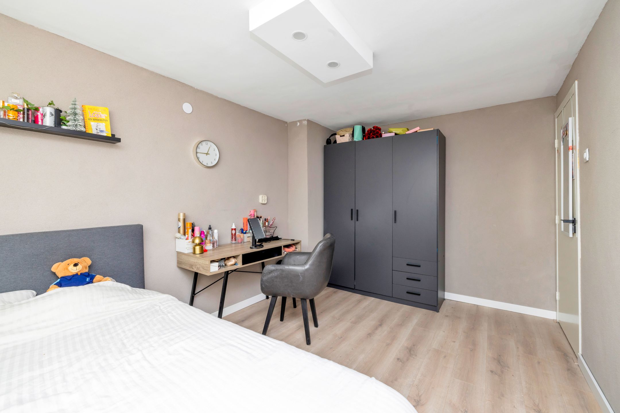 Photo 33 of Spaarnestraat 1-A