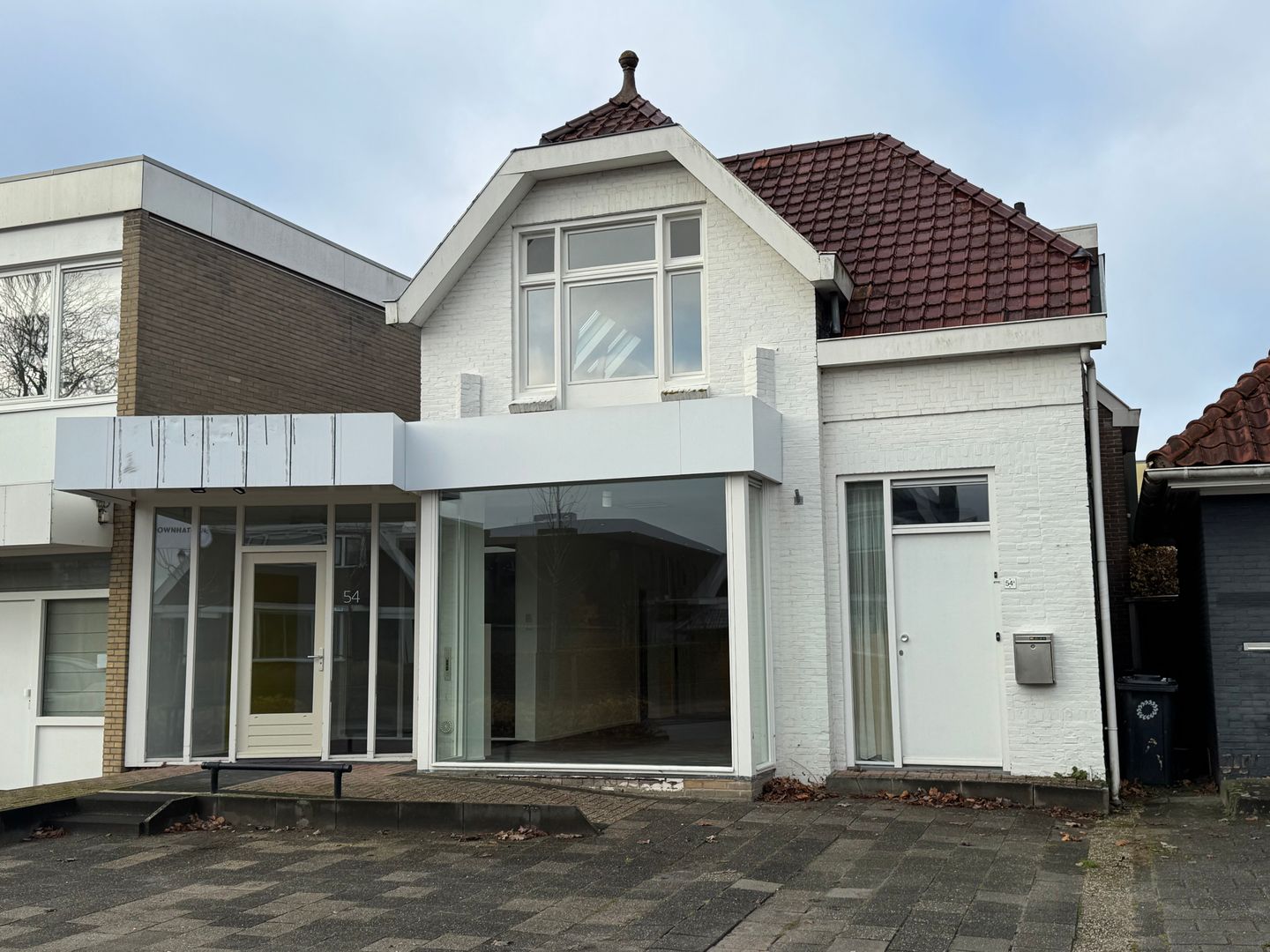 Bekijk foto 1 van Burgemeester Wuiteweg 54