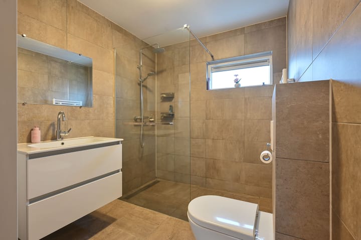 Foto 18 van Bartokweg 11