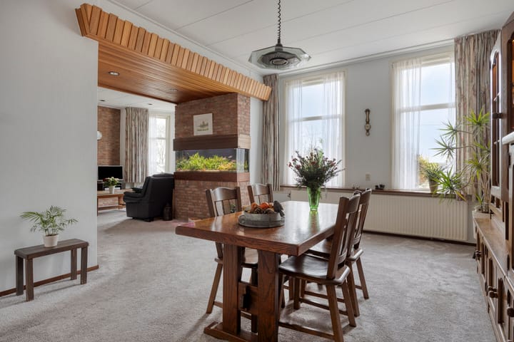 Foto 5 van Provincialeweg Oost 56