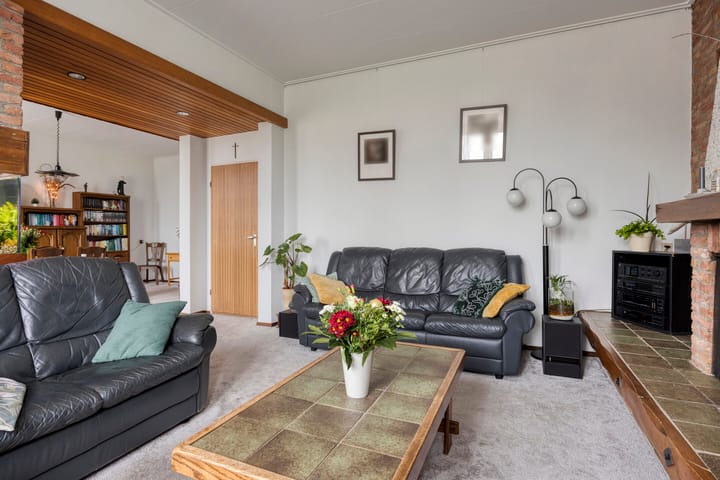 Foto 8 van Provincialeweg Oost 56