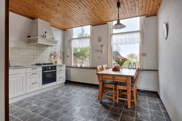 Foto 12 van Provincialeweg Oost 56