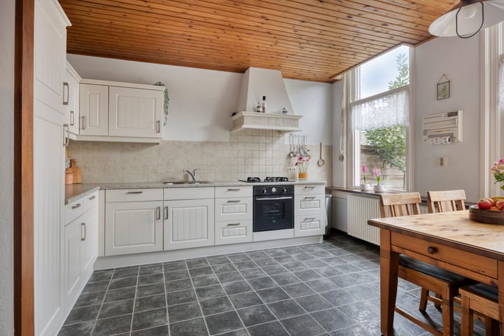 Foto 13 van Provincialeweg Oost 56