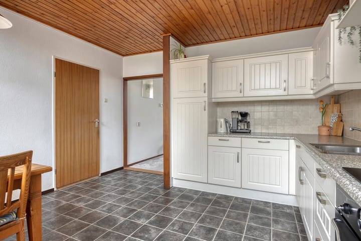 Foto 15 van Provincialeweg Oost 56