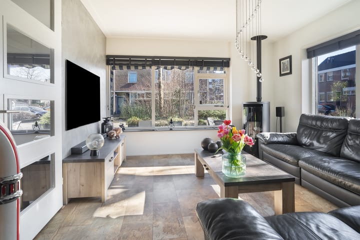 Foto 11 van Karveelstraat 77