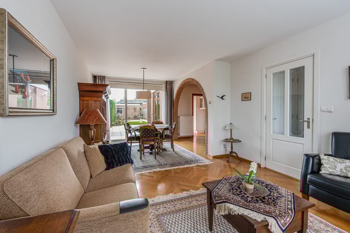 Photo 3 of van Bennekomlaan 20