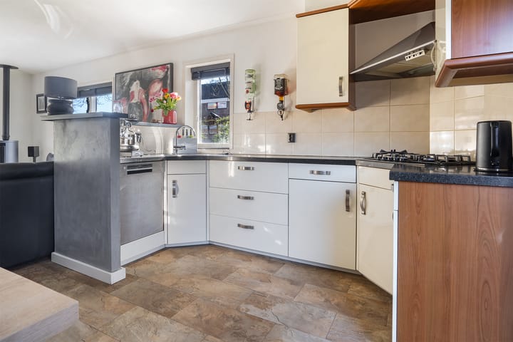 Foto 14 van Karveelstraat 77