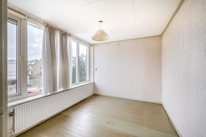 Photo 16 of Reggestraat 46