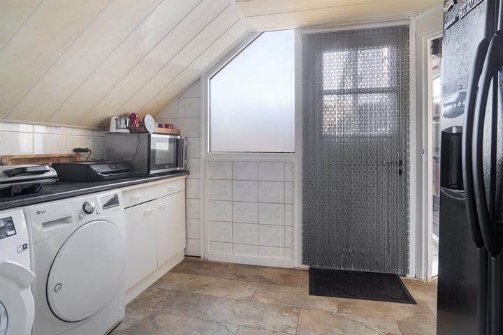 Foto 16 van Karveelstraat 77