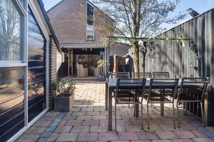 Foto 33 van Karveelstraat 77