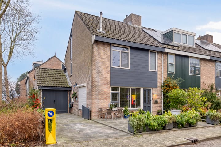 Foto 40 van Karveelstraat 77