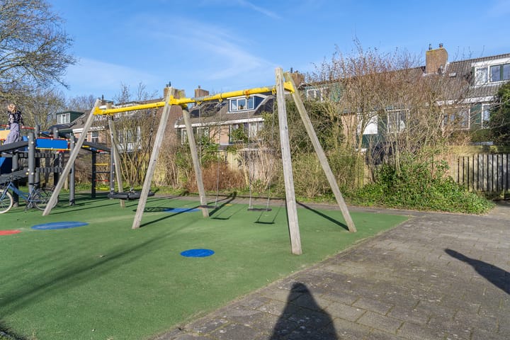 Foto 42 van Karveelstraat 77